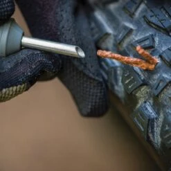 Blackburn Plugger Tubeless Tire Repair Kit -SRAM Bike Parts Sales 277435 04 d 556630