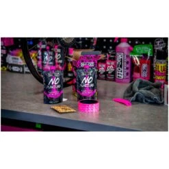Muc-Off Ultimate Tubeless Setup Kit - DH/Plus (44mm / 10m X 35mm) -SRAM Bike Parts Sales 359994 02 d 775556