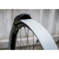 CushCore Gravel.CX Suspension System Tire Insert - Incl. Valves - Set (Pair) 11 CushCore Gravel.CX Suspension System Tire Insert - Incl. Valves - Set (Pair) -SRAM Bike Parts Sales 370682 04 d 799152 1
